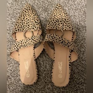 Leopard flats size 9